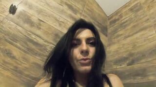 MilfyCalla-Masturbating and peeing after ironing a winter puffer coat - 10 image