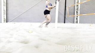 My beach tennis teacher couldn't stand seeing my big ass and had a hard-on during class! - 10 image