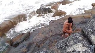 I took my girlfriend to the beach to see a beautiful view, I just didn't say which one - 7 image