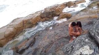 I took my girlfriend to the beach to see a beautiful view, I just didn't say which one - 8 image