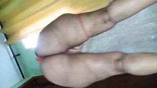 Darlene Amaro lap dancing - 6 image