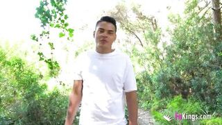 Korin has an OUTDOORS BLIND DATE and enjoys each minute of it - 6 image