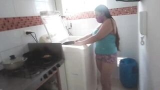 Sexually Excited Bitch Stepsister With Biggest Cameltoe Shows Off Her Giant Cameltoe In The Kitchen. - 7 image