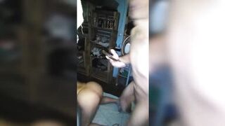 Bailandole y cogiendo con mi por la noche mientras todos - 8 image