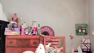 Playing like I'm giving a oral pleasure then I slip it up my fur pie - 14 image