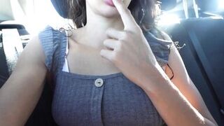 Latina MILF masturbating in the TAXI