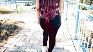 Sex for money with a big ass redhead, she sucks my dick deliciously - 2 image