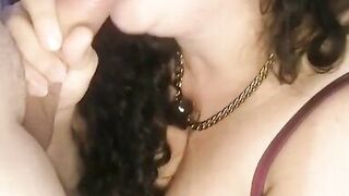 Deleinma cums when she gives blowjobs - 8 image