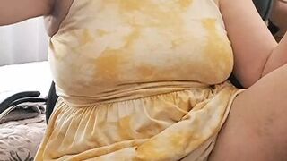 hello, thanks for watching my videos, I am a mom who likes role-playing, I give JOI or instructions to give you pleasure - 1 image