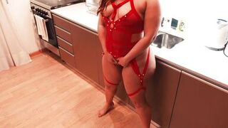 Found My Big Ass Stepmom Cleaning On Sexy Clothes And She Made Me Cum - 2 image