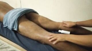 A good massage from a hot mature woman. Pt1 - 6 image