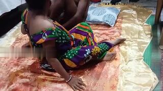 Indian Sexy Teacher Sex Her Inexperienced Student in Hindi - 1 image