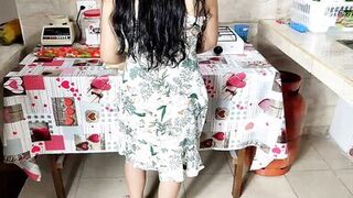 Housewife Wife Cooking is Dissatisfied and Can't Resist a Big Cock - 14 image