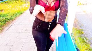 I Met A Boy In The Park And We Ended Up Fucking Without A Condom - Feels RICH. - 4 image