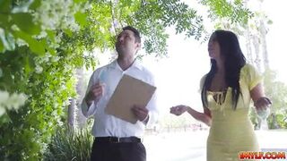 Brad Sterling licks and play Anissa Kate's clit - 3 image