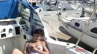 La exhibicionista salida - 6 image