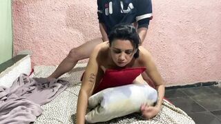 home video of the stepmother sucking the dick and giving the vi to the stepson who comes inside - 7 image