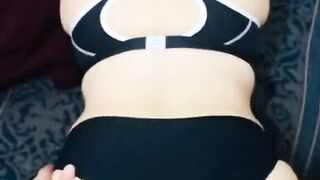 RECOPILACION DE COGIDAS EN 4 CON LA MADRE DE MI AMIGO - 2 image