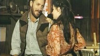 Mega scharfe Indianerin Anal fast Penisbruch weil Arsch zu eng ist