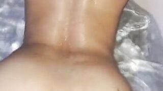 my neighbor rides me in the bathtub - 9 image