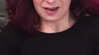 Vulgar Chat with Friend and Showing my Cunt - 7 image