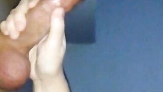 Glory Hole a stranger, tutorial on how to suck it - 2 image