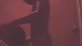 Colombiana enfadada gritona - 13 image