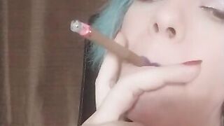 Smokes a little cigar, watch the ash burn down - 6 image