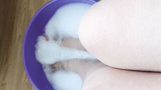Feet wash after feet job witch cum - 3 image