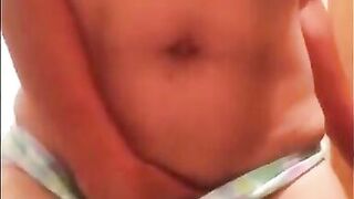 i masturbate in the bathroom - 6 image