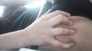 LA MAMA DE MI MEJOR AMIGO ME VUELVE a VISITAR Y ME LA CHUPA - 10 image