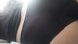 LA MAMA DE MI MEJOR AMIGO ME VUELVE a VISITAR Y ME LA CHUPA - 7 image