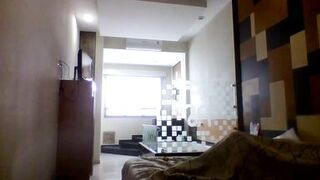 me cojo a la doctora despues de su turno en hospital covid - 2 image