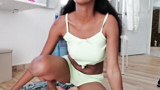 Breakfast with your Slut Latina - I Cooking my Breakfast and my Gardener Boy Spy me - 12 image