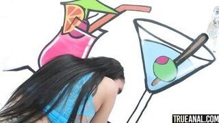 TRUE ANAL 1St time anal with tiny Gia Vendetti - 5 image