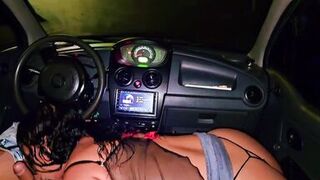 Ubersex in the city of Medellin, Colombia. Hot wife giving a blowjob in car, she sucks cab driver's cock, her cuckold husband records his slutty wife with unknown man - 3 image