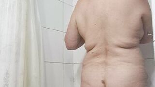 Wetting the body of a mature milf - 2 image