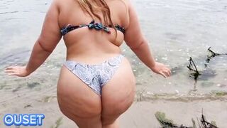 HUGE ASS STEPMOTHER HAS PUBLIC SEX ON THE BEACH - 3 image
