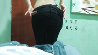 Venezuelan ass likes to fuck small cocks - 3 image