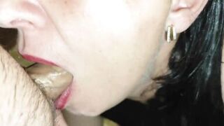 Mature MILF Housewife agreed to Fuck with her Stepson - 6 image
