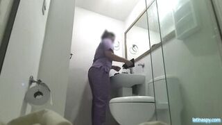 Step mom with huge round ass works as a maid and gets fucked by the boss - 3 image