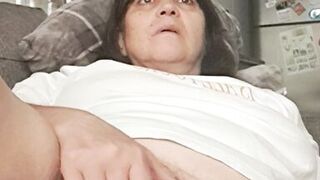 The neighbor looks at me as I rest and touches my pussy - 5 image