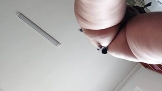 Sexy amateur wife prepares breakfast naked in the kitchen. - 6 image