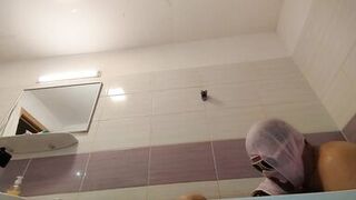 Amateur couple takes a bath, wife with hairy pussy, big ass, big tits. - 15 image