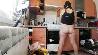 Sexy mom makes breakfast, hairy pussy, big tits. Sexy woman clears out the house, hairy, big ass. - 11 image