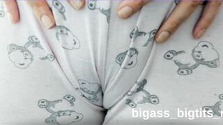 Watch this curvy European MILF with a camel toe tease and finger herself in homemade camgirl video - 5 image