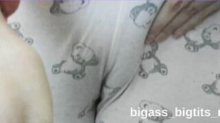 Watch bigass_bigtits_milf's curvy body bounce in solo play with her fingers - 12 image