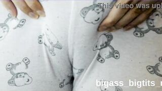 Watch bigass_bigtits_milf's curvy body bounce in solo play with her fingers - 6 image