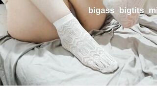 Bigass_bigtits_milf indulges in toe-curling foot fetish with her white socks on - 8 image