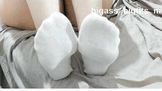 Watch curvy beauty's solo fetish: White socks, heels, andankles in hot BBW action - 7 image